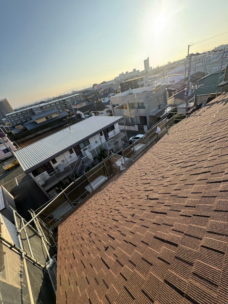 新規屋根材葺き